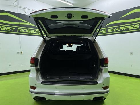 Used 2019 Jeep Grand Cherokee High Altitude AWD/4WD image 9