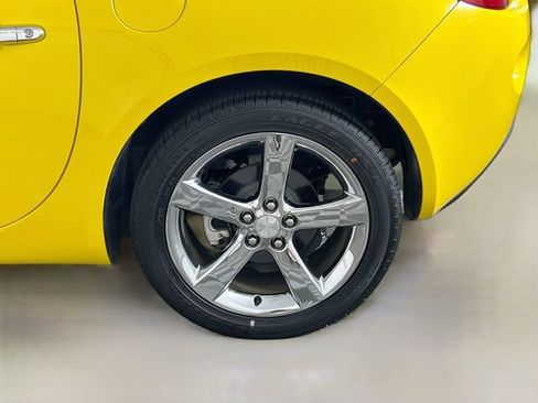 Used 2007 Pontiac Solstice Convertible w/ Premium Package RWD image 27