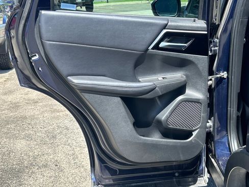 Used 2023 Mitsubishi Outlander SE image 20