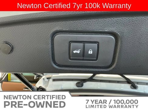 Used 2025 Nissan Pathfinder Platinum w/ Cargo Package FWD image 28