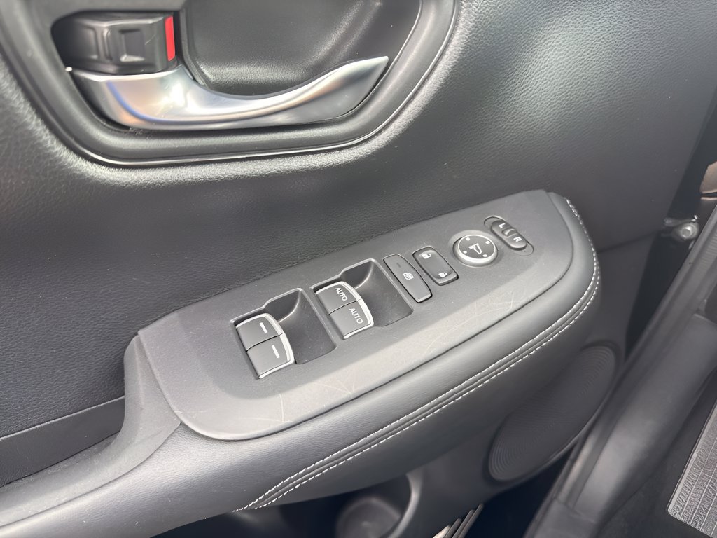 Certified 2024 Honda HR-V EX-L image 26