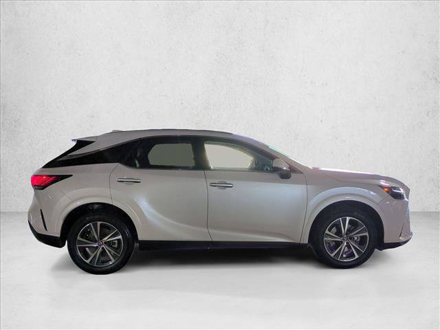 Used 2024 Lexus RX 350 FWD w/ Technology Package image 4