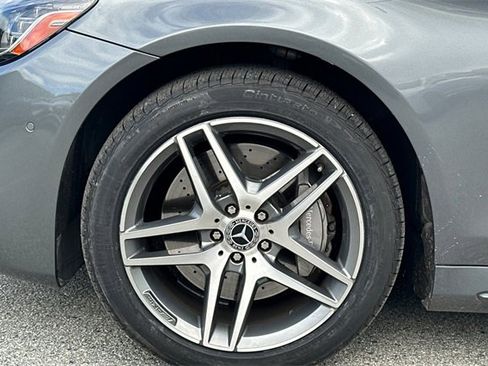 Used 2018 Mercedes-Benz S 560 Sedan image 34