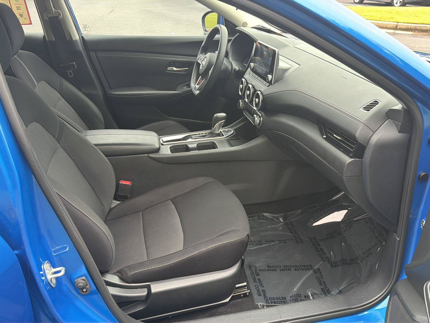 Used 2025 Nissan Sentra SV FWD image 13