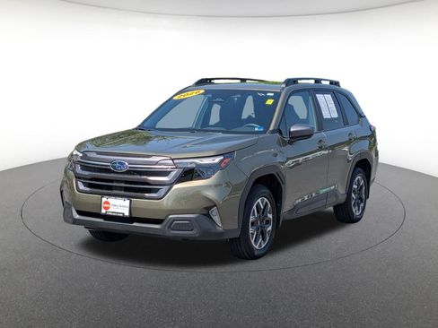 Certified 2026 Subaru Forester Premium AWD/4WD image 3