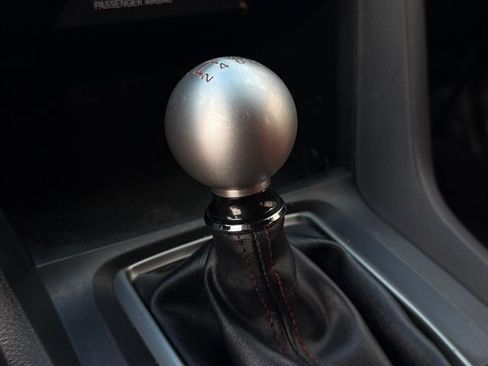 Used 2017 Honda Civic Type R image 15