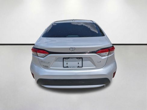 Used 2020 Toyota Corolla LE image 5