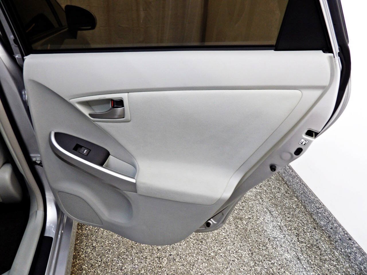Used 2014 Toyota Prius Two FWD image 12