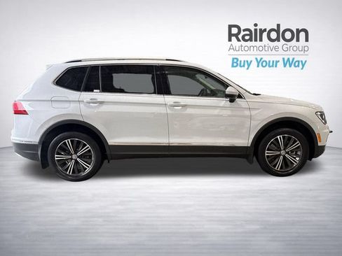 Used 2019 Volkswagen Tiguan SEL w/ 3rd Row Seat Package AWD/4WD image 8
