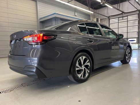 Used 2025 Subaru Legacy Premium image 7