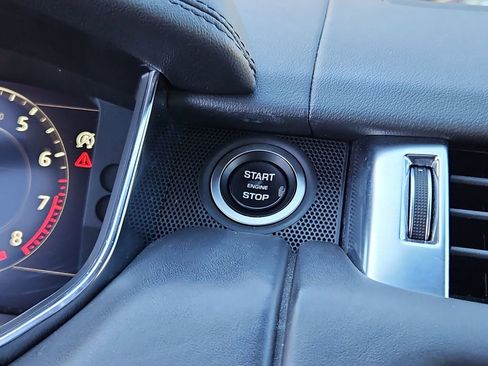 Used 2019 Land Rover Range Rover Sport Supercharged image 16