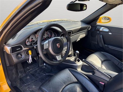 Used 2006 Porsche 911 Carrera S image 6