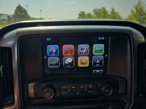 Used 2019 Chevrolet Silverado 1500 LT w/ All Star Edition AWD/4WD image 23