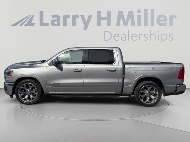 Used 2025 RAM 1500 Limited AWD/4WD image 2