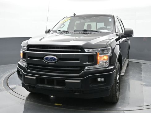 Used 2020 Ford F150 XLT w/ Equipment Group 302A Luxury AWD/4WD image 7