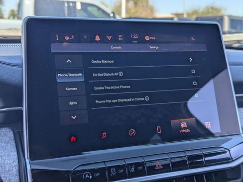 Used 2024 Jeep Compass Latitude image 19