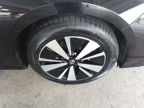 Used 2022 Nissan Altima 2.5 SV image 27