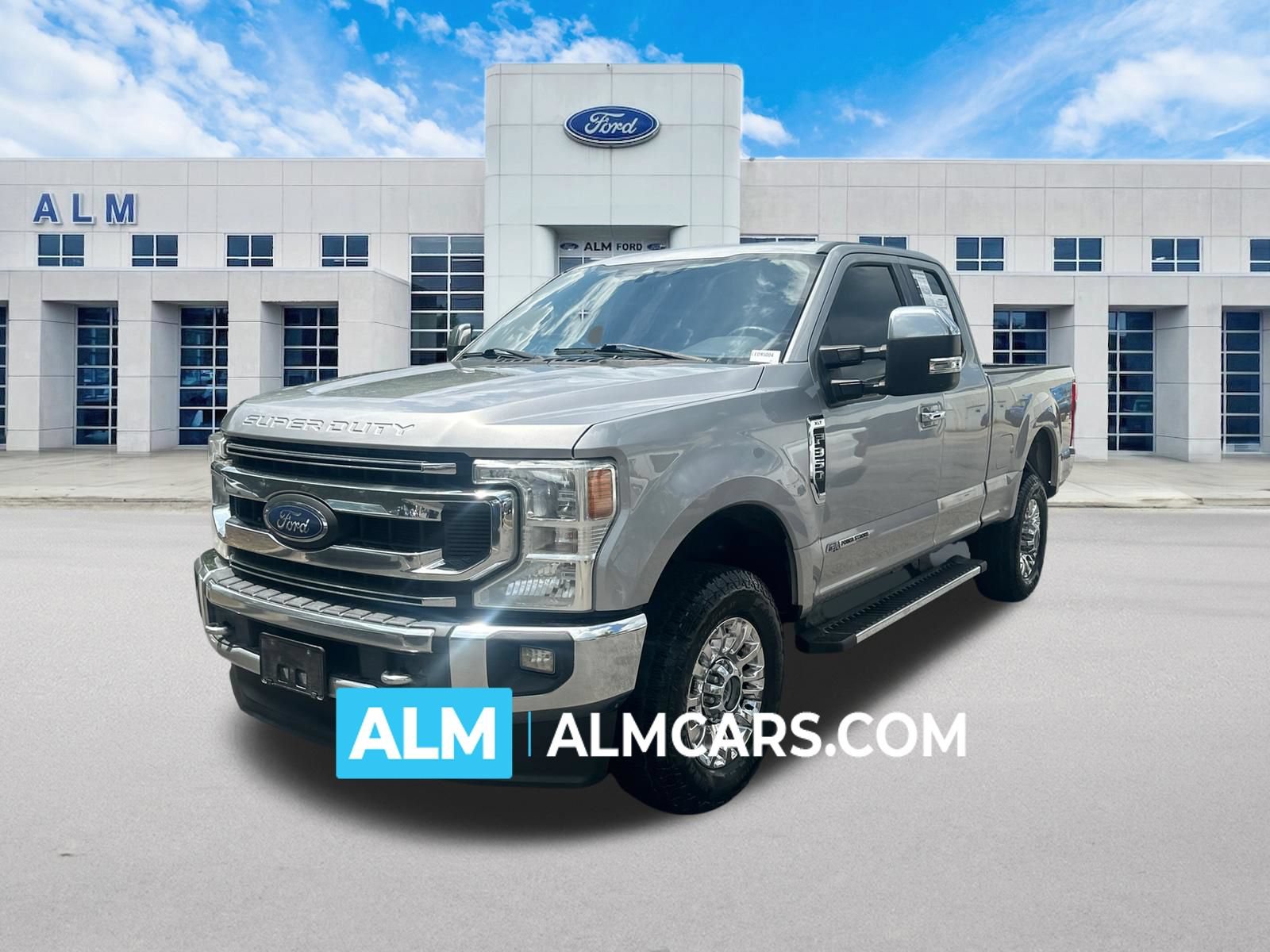 Used 2020 Ford F350 XLT w/ XLT Premium Package AWD/4WD image 1