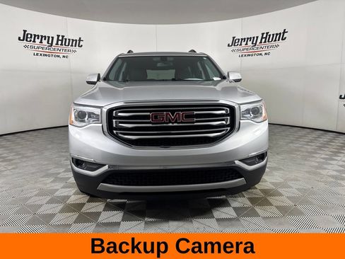 Used 2017 GMC Acadia SLE w/ Driver Alert Package I AWD/4WD image 3