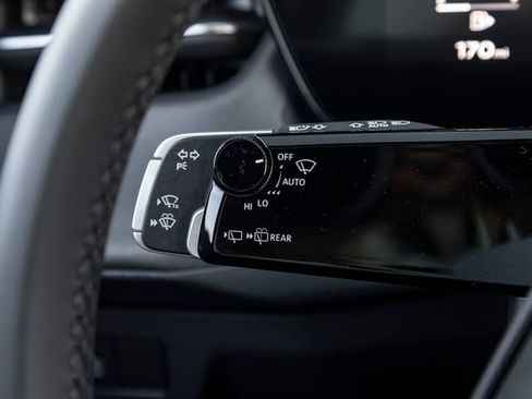 New 2026 Audi Q3 quattro 2.0T AWD/4WD image 35