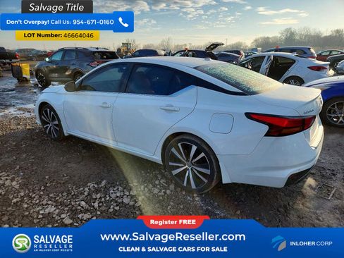 Used 2021 Nissan Altima 2.5 SR image 3