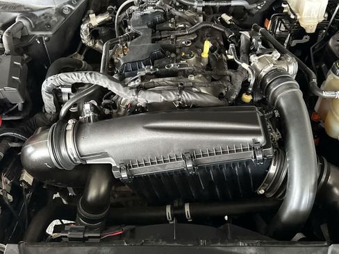 Used 2024 Ford Mustang Coupe RWD image 12