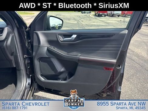 Used 2025 Ford Escape ST-Line AWD/4WD image 21