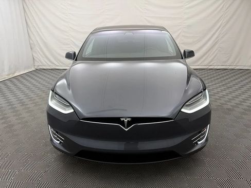 Used 2019 Tesla Model X AWD/4WD image 3