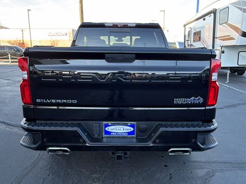 Used 2021 Chevrolet Silverado 1500 High Country w/ Technology Package image 4