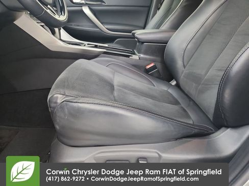 Used 2025 Mitsubishi Eclipse Cross SE image 19