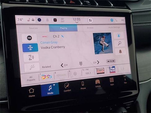 New 2025 Jeep Grand Cherokee L Limited w/ Trailer Tow Package image 26