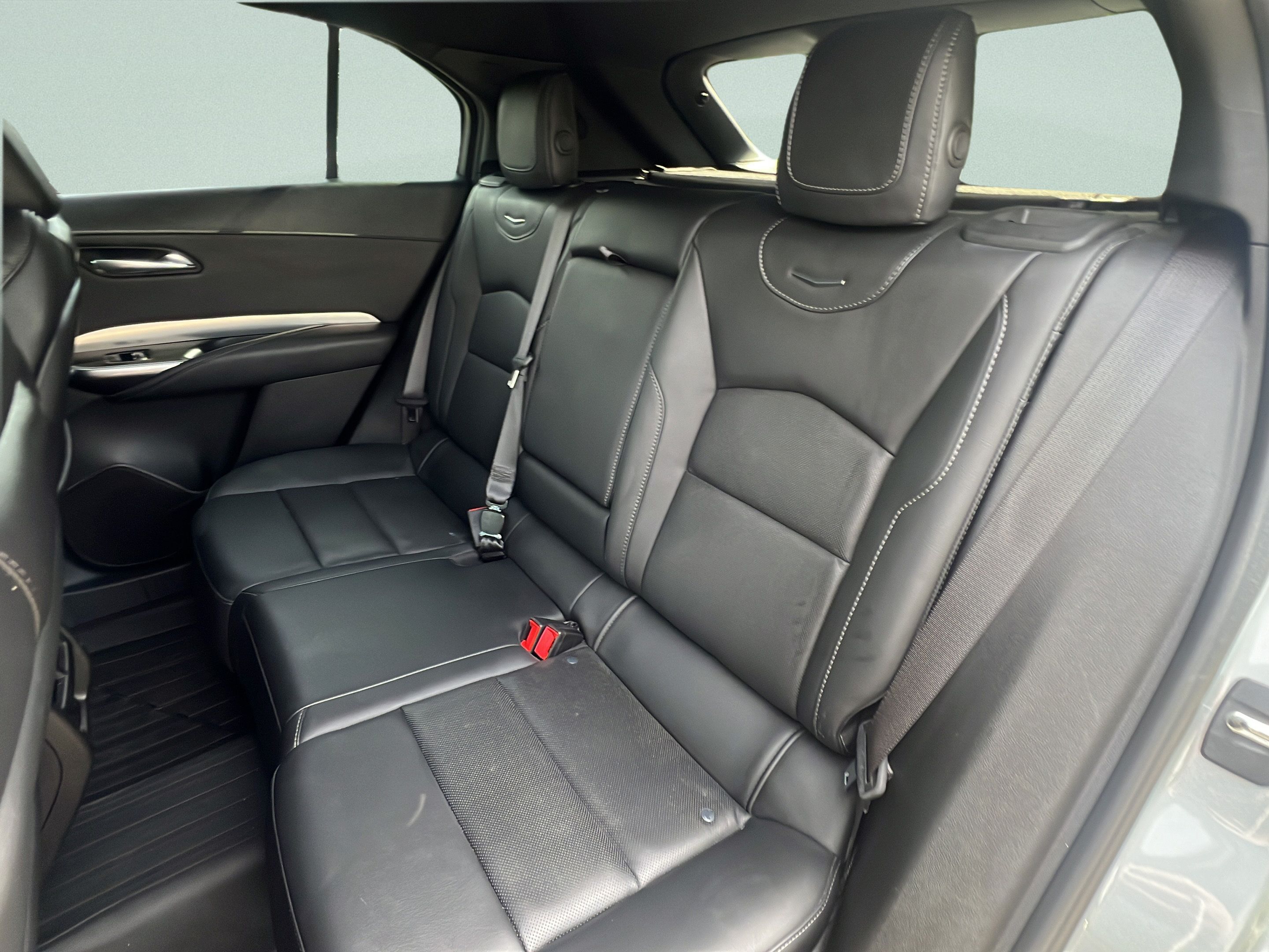 Used 2023 Cadillac XT4 Premium Luxury AWD/4WD image 10