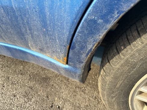 Used 2010 Ford Focus SE image 7