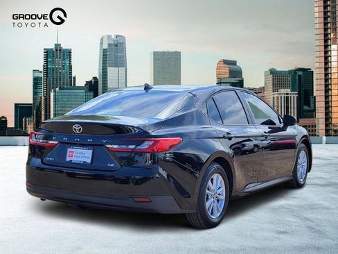 Used 2025 Toyota Camry LE FWD image 6