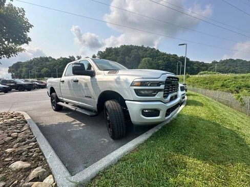 Used 2026 RAM 2500 Big Horn AWD/4WD image 10