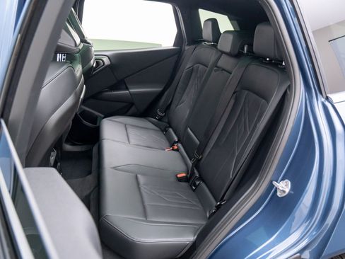 New 2026 BMW X3 xDrive30 w/ Premium Package AWD/4WD image 16