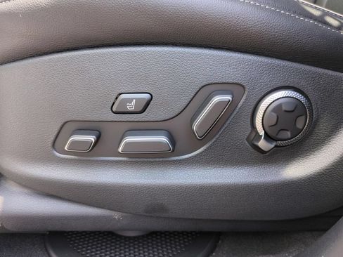 New 2026 Genesis GV80 3.5T Advanced AWD/4WD image 16
