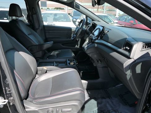 Used 2023 Honda Odyssey Sport image 26