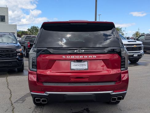 New 2025 Chevrolet Suburban High Country image 4