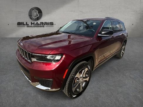 Used 2023 Jeep Grand Cherokee L Limited w/ Luxury Tech Group II AWD/4WD image 1