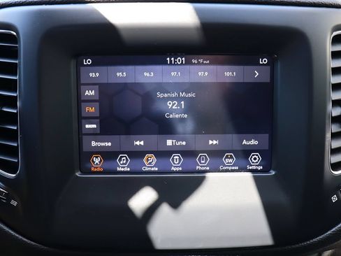 Used 2020 Jeep Compass Latitude FWD image 47