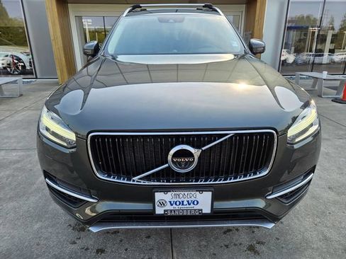 Used 2018 Volvo XC90 T6 Momentum w/ Convenience Package AWD/4WD image 2