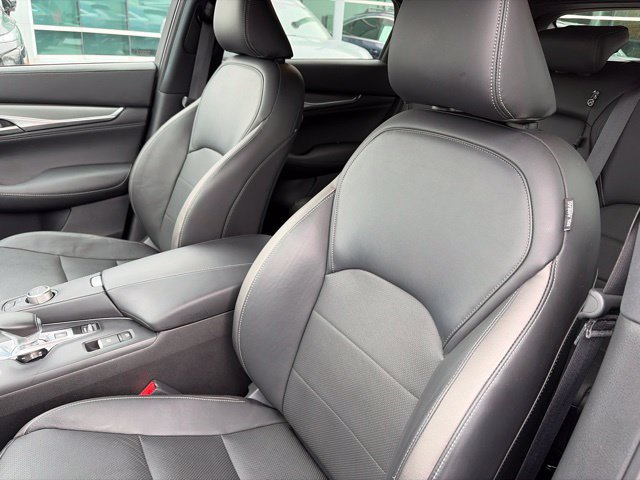 Certified 2023 INFINITI QX55 Luxe w/ Cargo Package AWD/4WD image 10