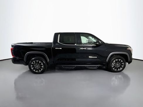 Used 2024 Toyota Tundra Limited AWD/4WD image 8