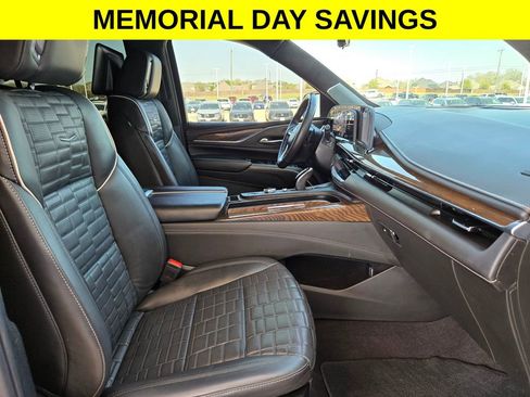 Used 2023 Cadillac Escalade Sport Platinum AWD/4WD image 27
