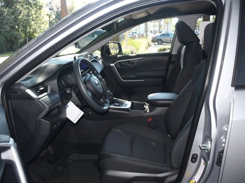 New 2025 Toyota RAV4 LE image 3