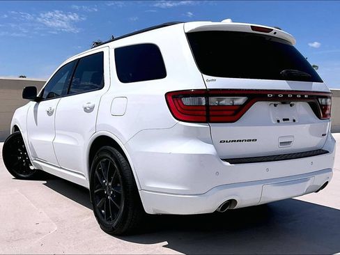 Used 2018 Dodge Durango GT w/ Premium Group RWD image 4
