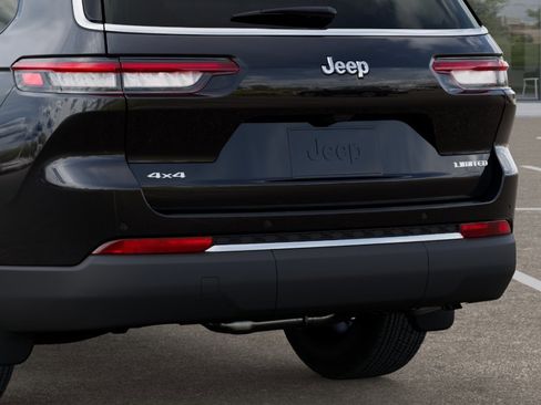New 2025 Jeep Grand Cherokee L Limited image 13