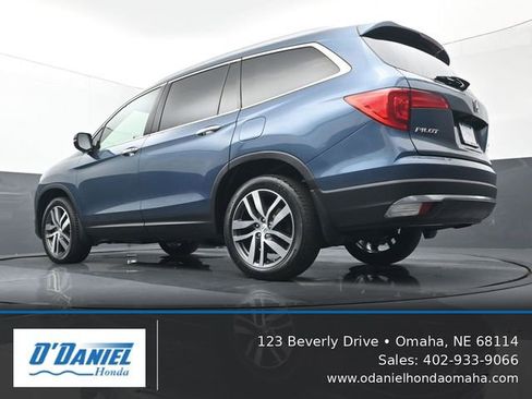 Used 2017 Honda Pilot Touring image 22