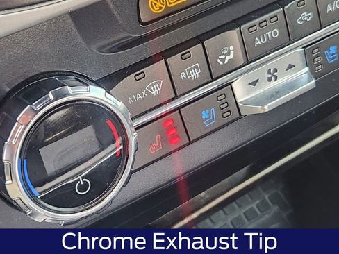 Certified 2022 Ford F350 Lariat w/ Lariat Ultimate Package image 26